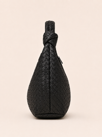 The Banig Shoulderbag